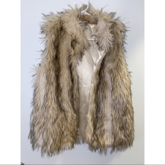 Charlotte Russe Jackets & Blazers - Faux fur vest